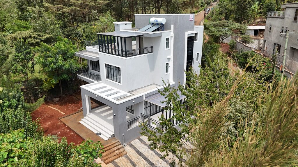 4-Bedroom Unit, Karen